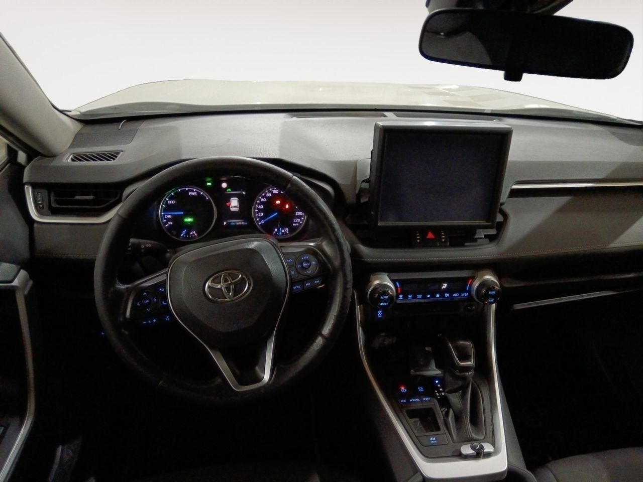 Toyota RAV4 220H Business - foto 7
