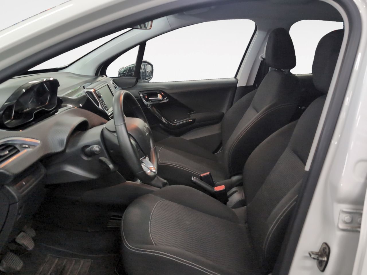 Peugeot 208 PureTech 82 Style - foto 9