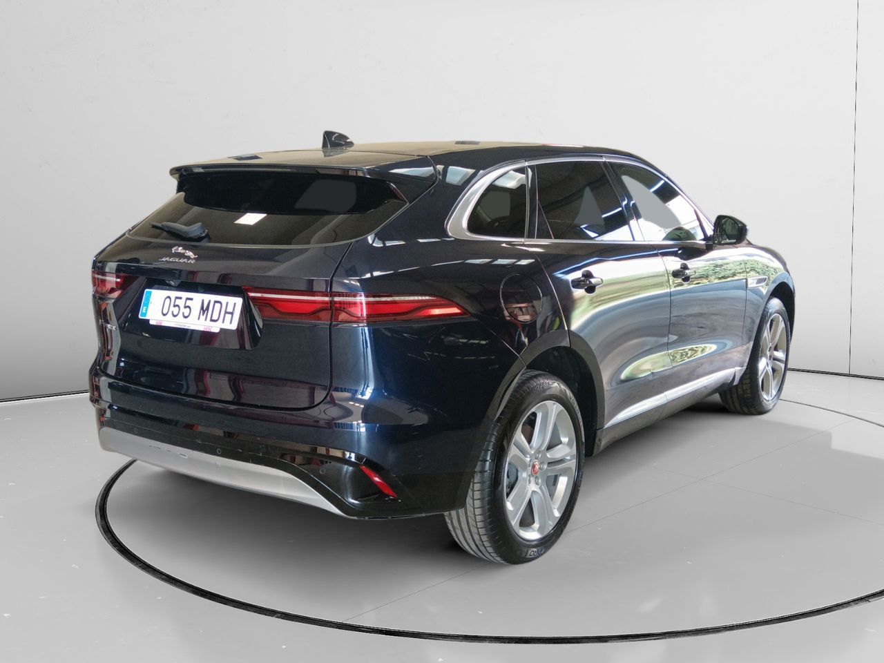 Jaguar F-Pace 2.0D l4 MHEV SE AWD - foto 2