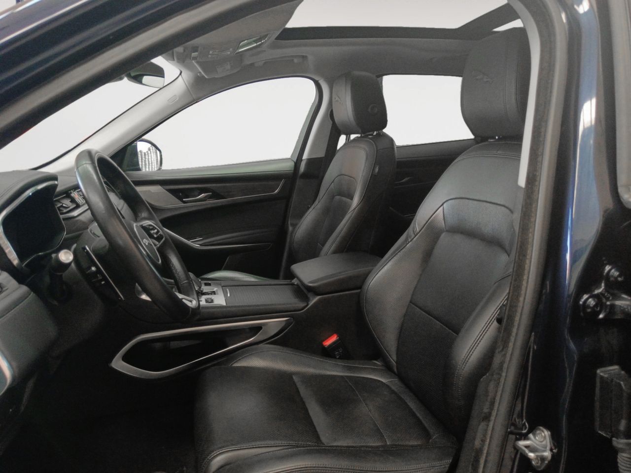 Jaguar F-Pace 2.0D l4 MHEV SE AWD - foto 9