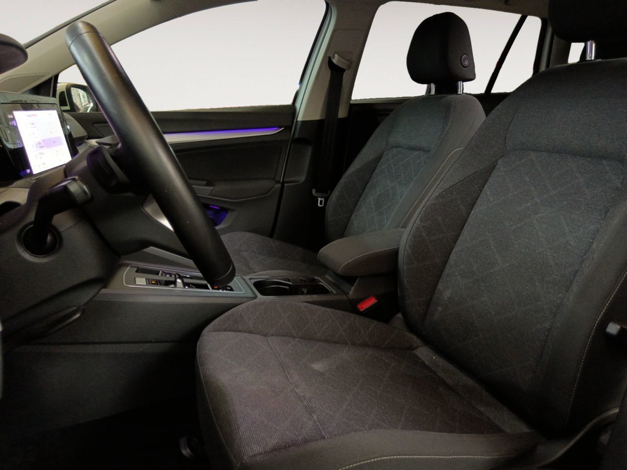 Volkswagen Golf Life 1.0 eTSI DSG - foto 8