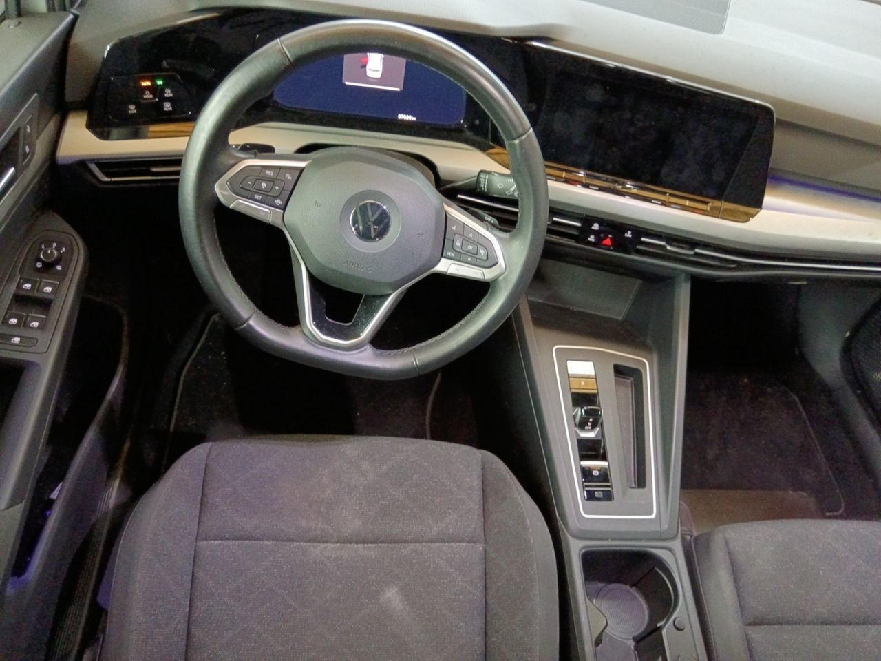 Volkswagen Golf Life 1.0 eTSI DSG - foto 5