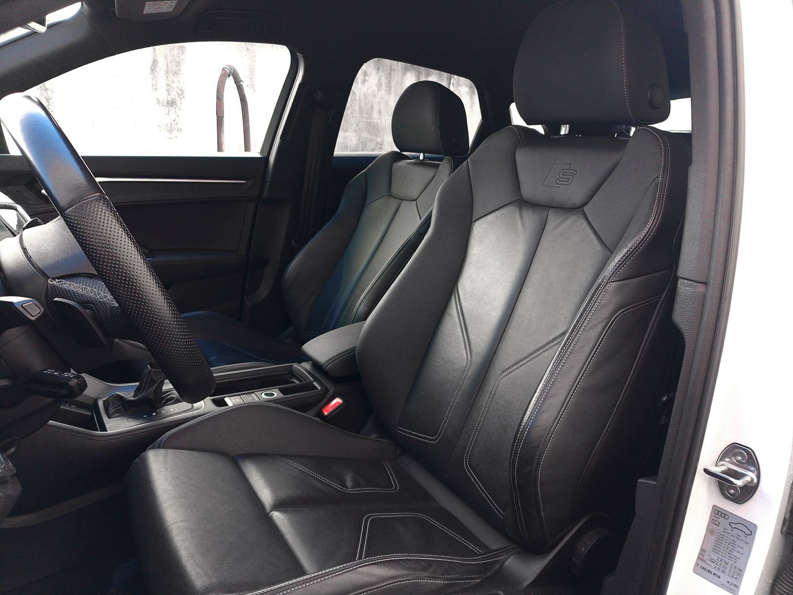 Audi Q3 Black line 35 TFSI S tronic - foto 24