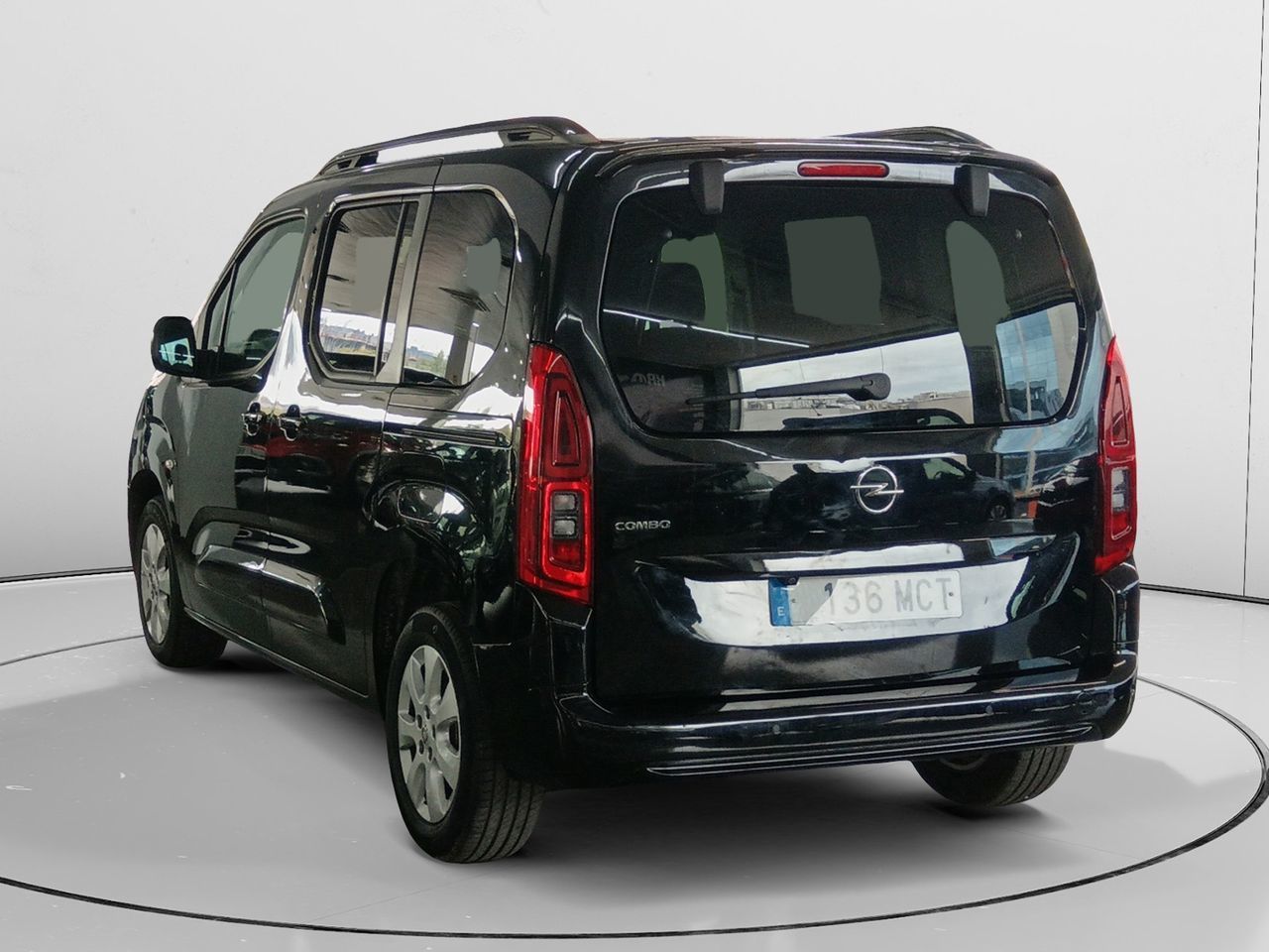 Opel Combo 1.2 T Elegance L - foto 4