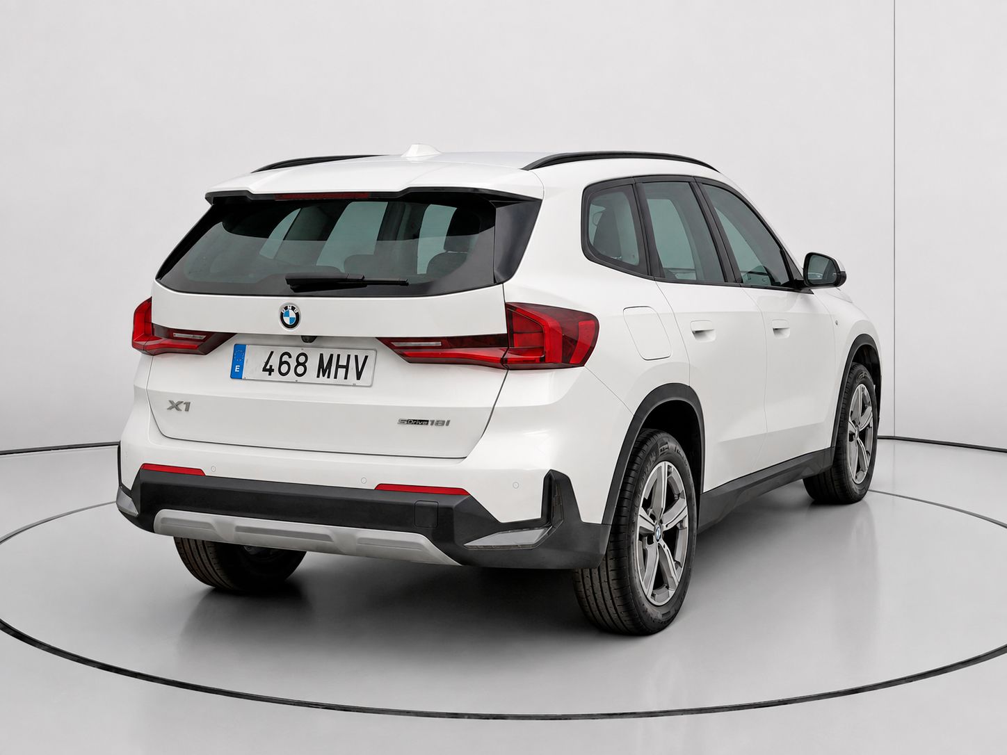BMW X1 sDrive18i - foto 3