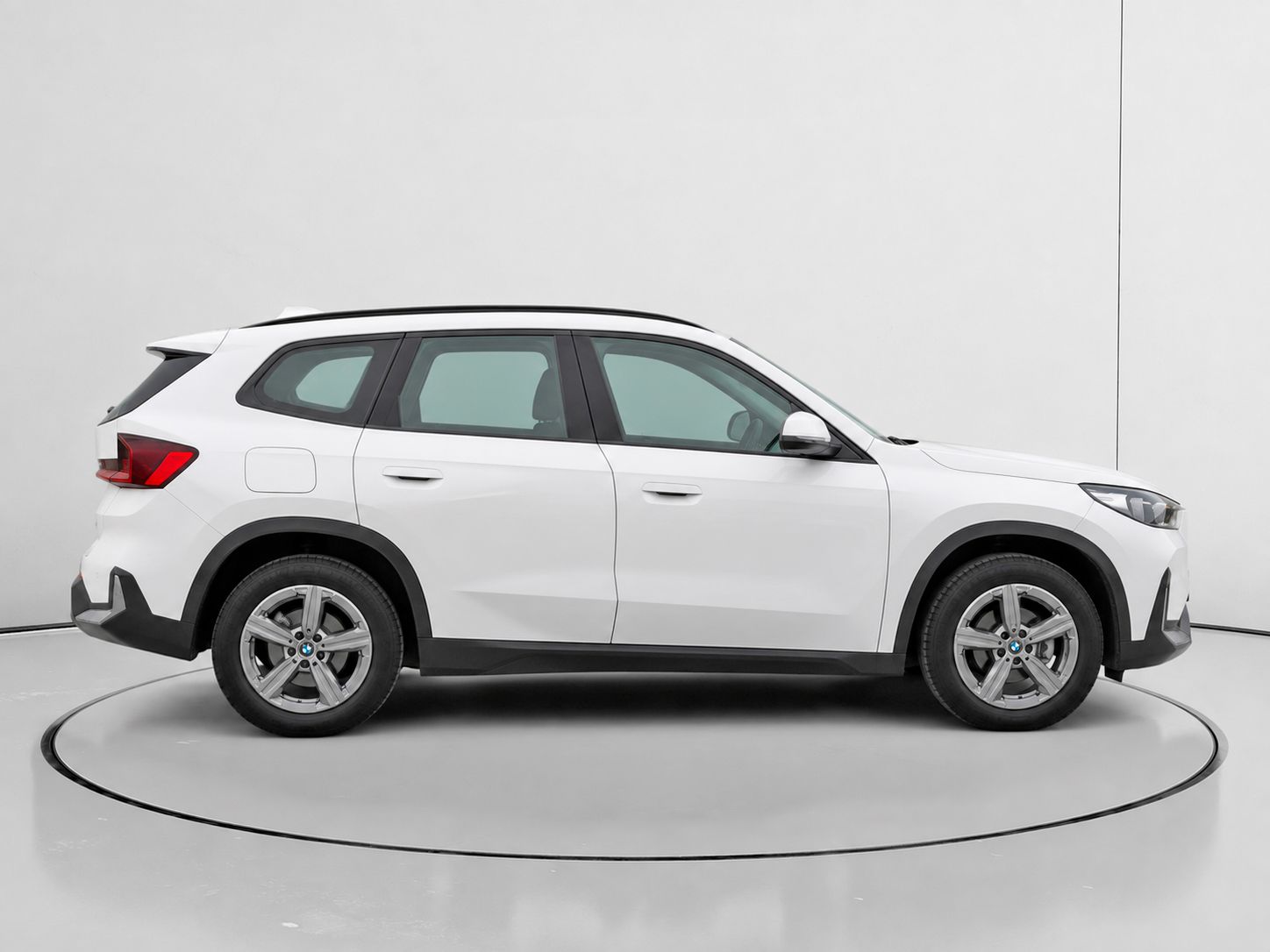 BMW X1 sDrive18i - foto 2
