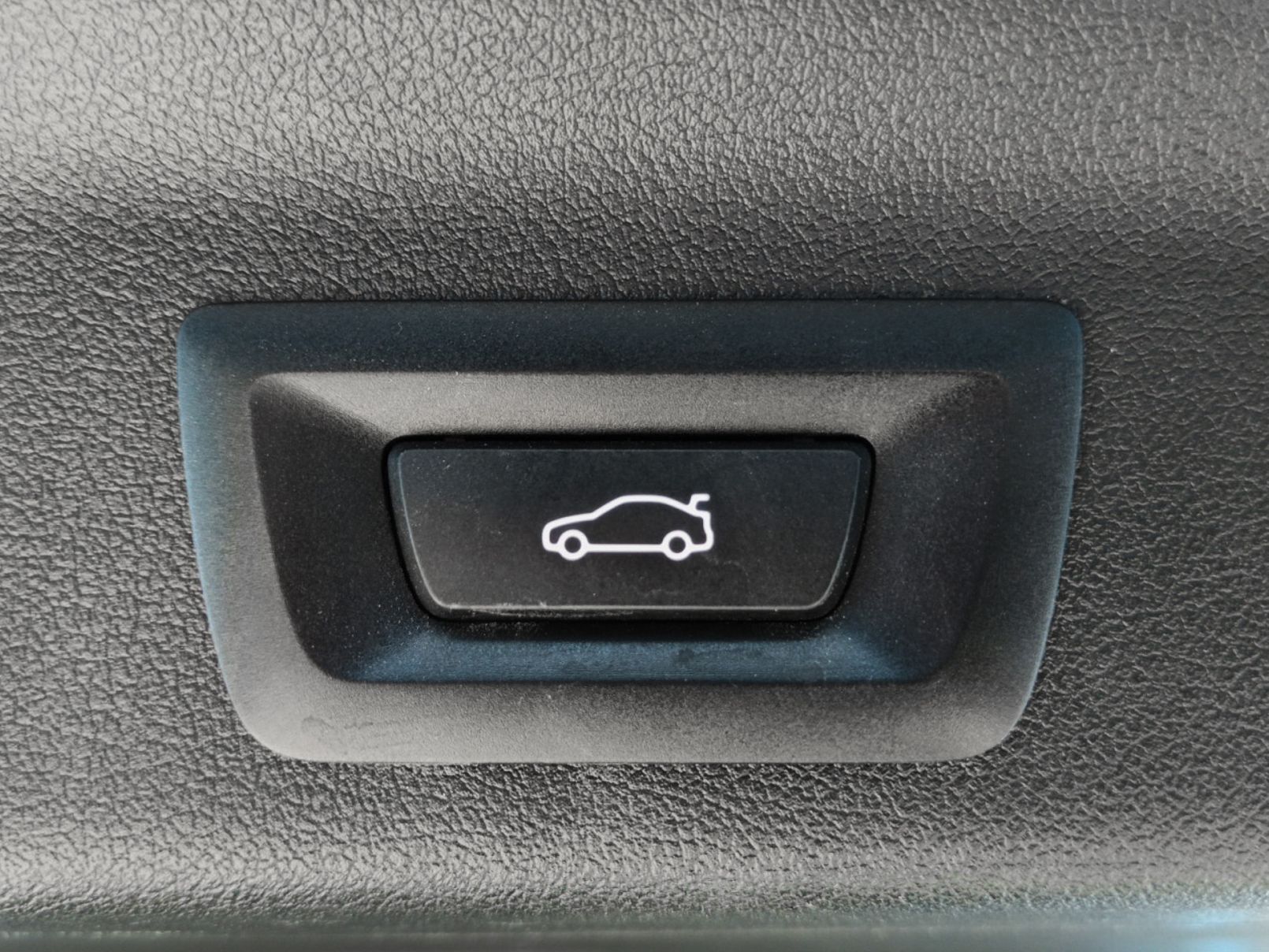 BMW X1 sDrive18i - foto 15