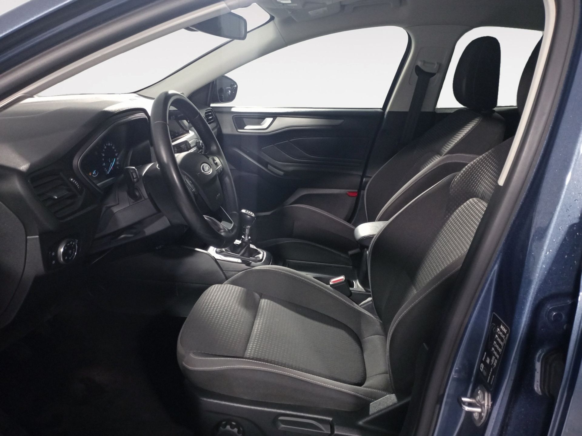 Ford Focus 1.5 EcoBlue Trend+ - foto 9