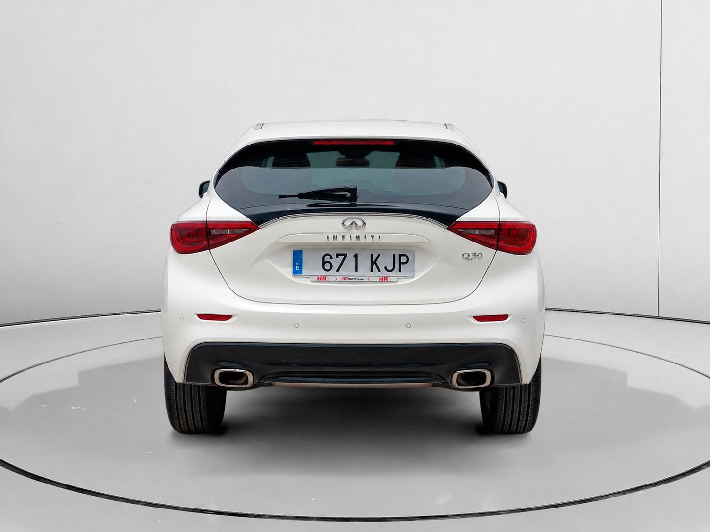 Infiniti Q30 1.5 D Premium - foto 4