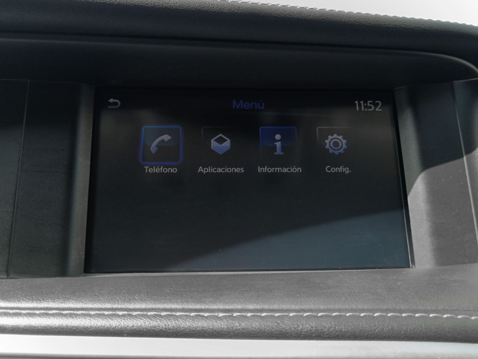 Infiniti Q30 1.5 D Premium - foto 15