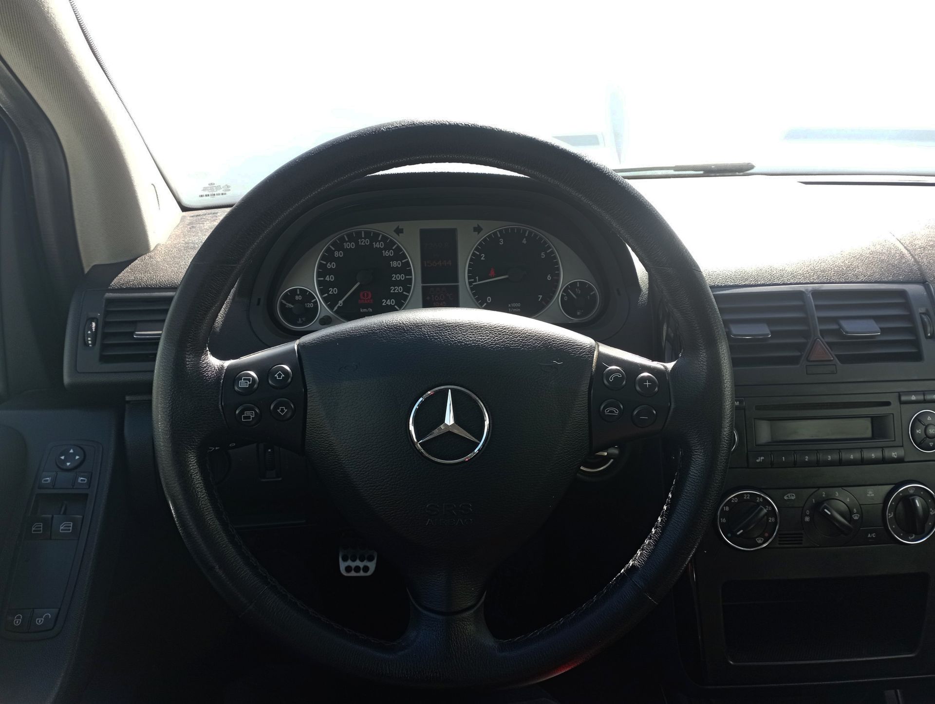 Mercedes-Benz Clase A 150 Classic - foto 9