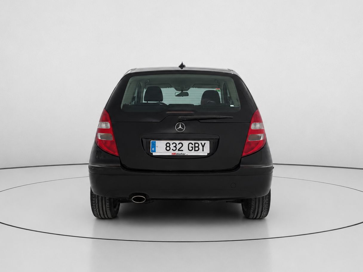 Mercedes-Benz Clase A 150 Classic - foto 4