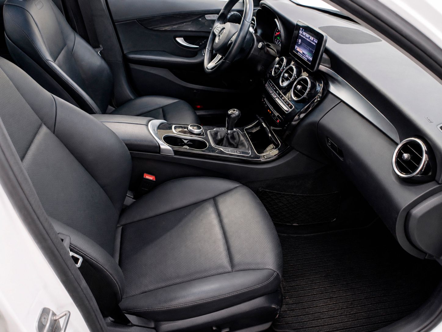Mercedes-Benz Clase C 200 d - foto 11