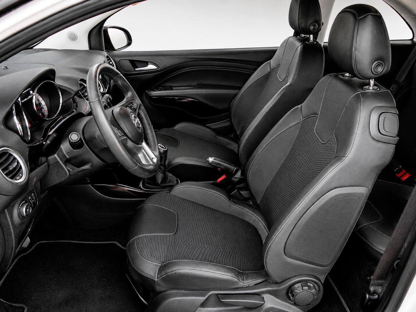 Opel Adam 1.4 XER Glam - foto 9