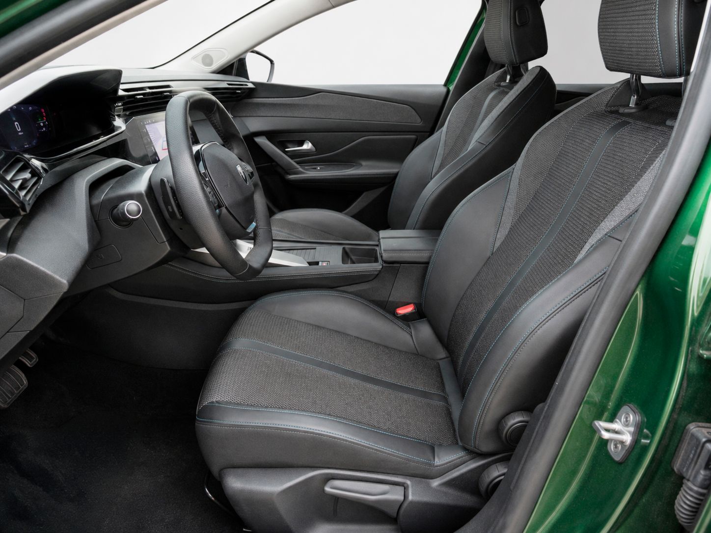 Peugeot 308 PureTech 130 Allure EAT8 - foto 10