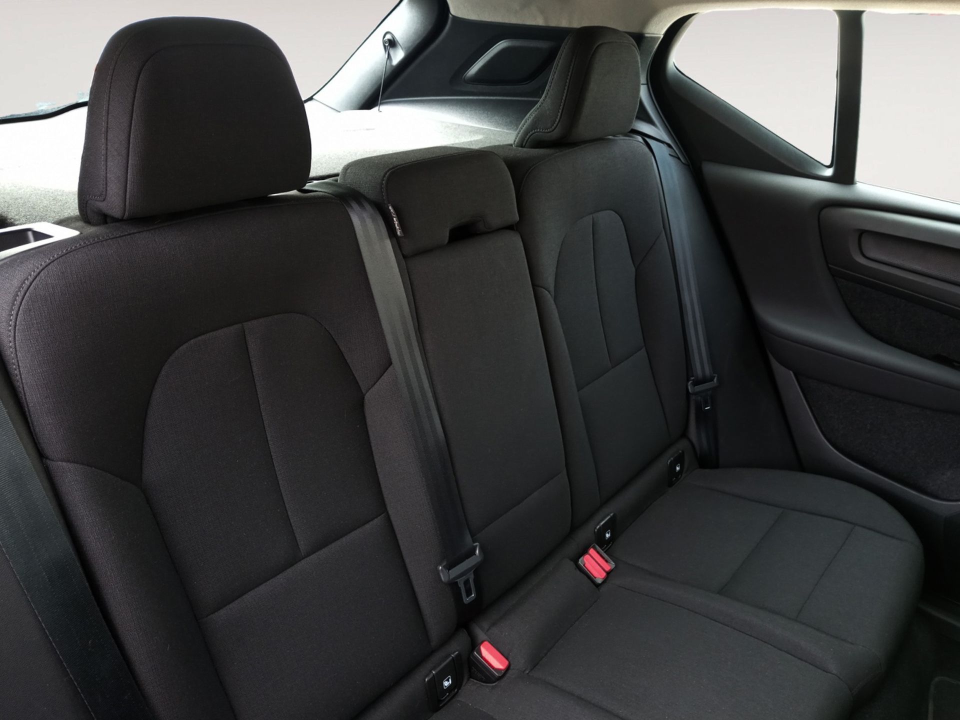 Volvo XC40 T2 Essential - foto 12