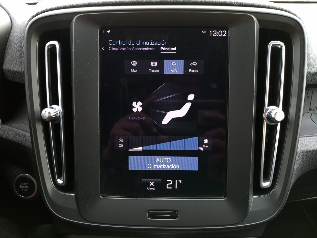 Volvo XC40 T2 Essential - foto 20