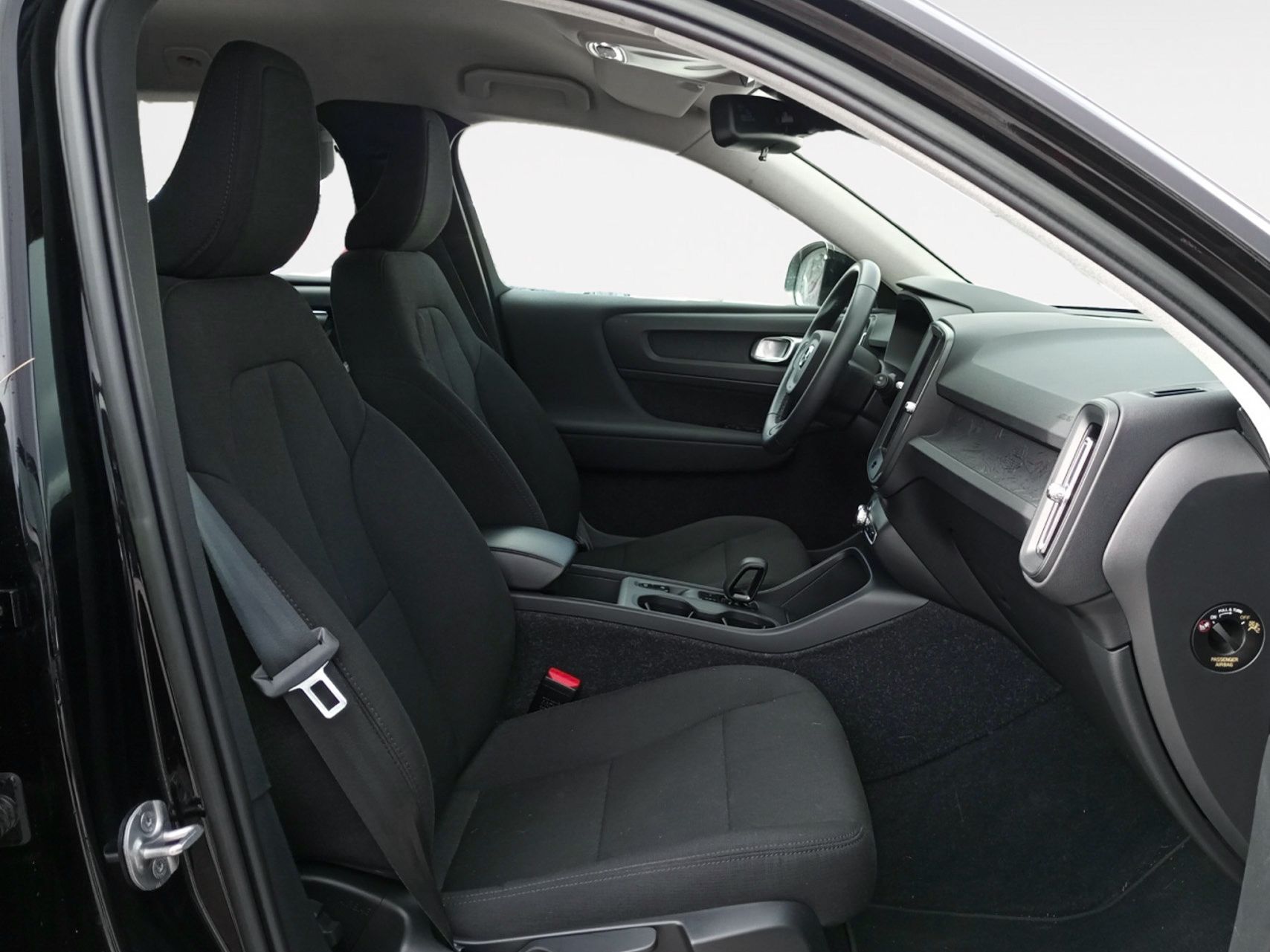 Volvo XC40 T2 Essential - foto 13