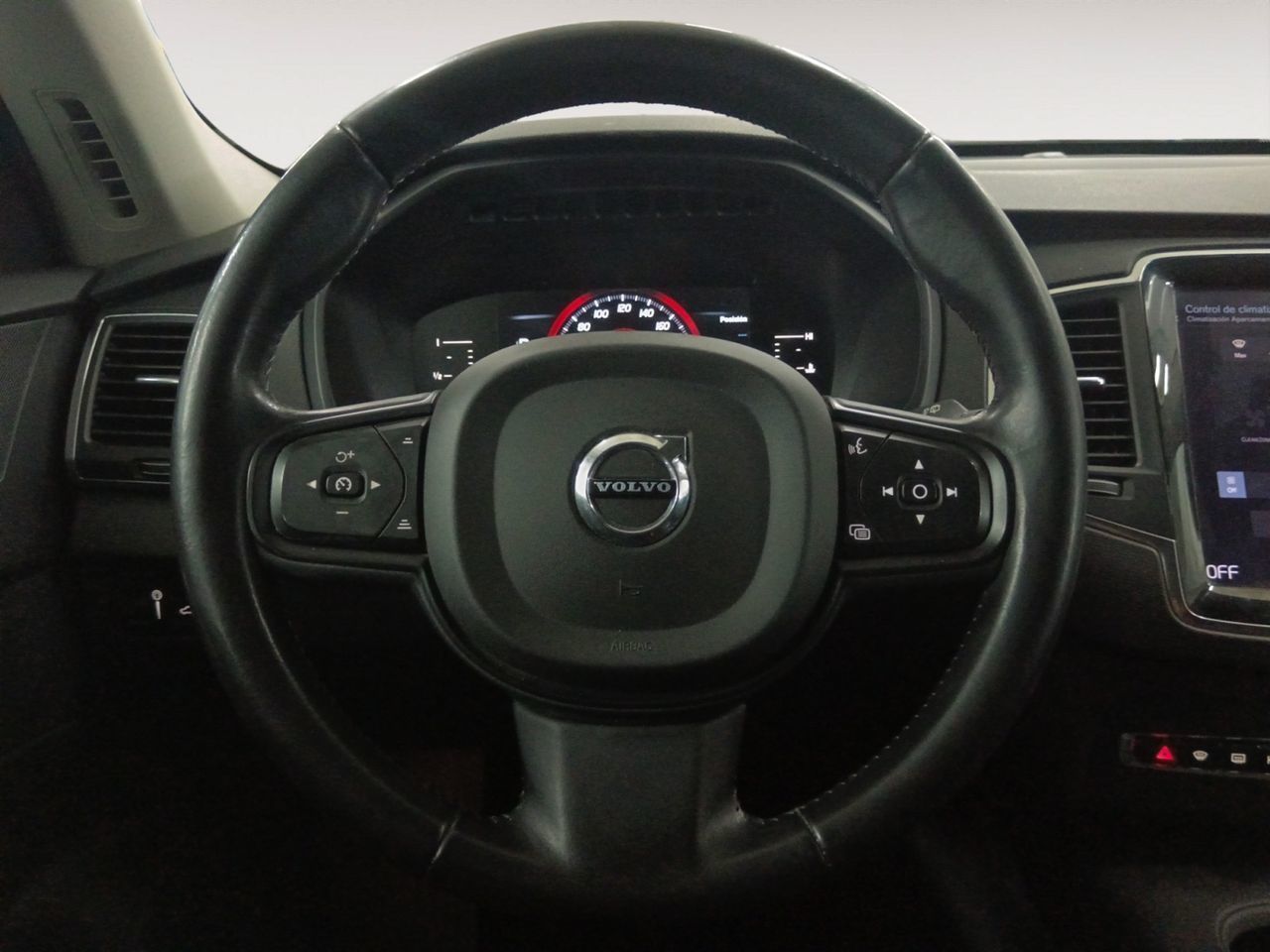 Volvo XC90 D4 Kinetic - foto 8