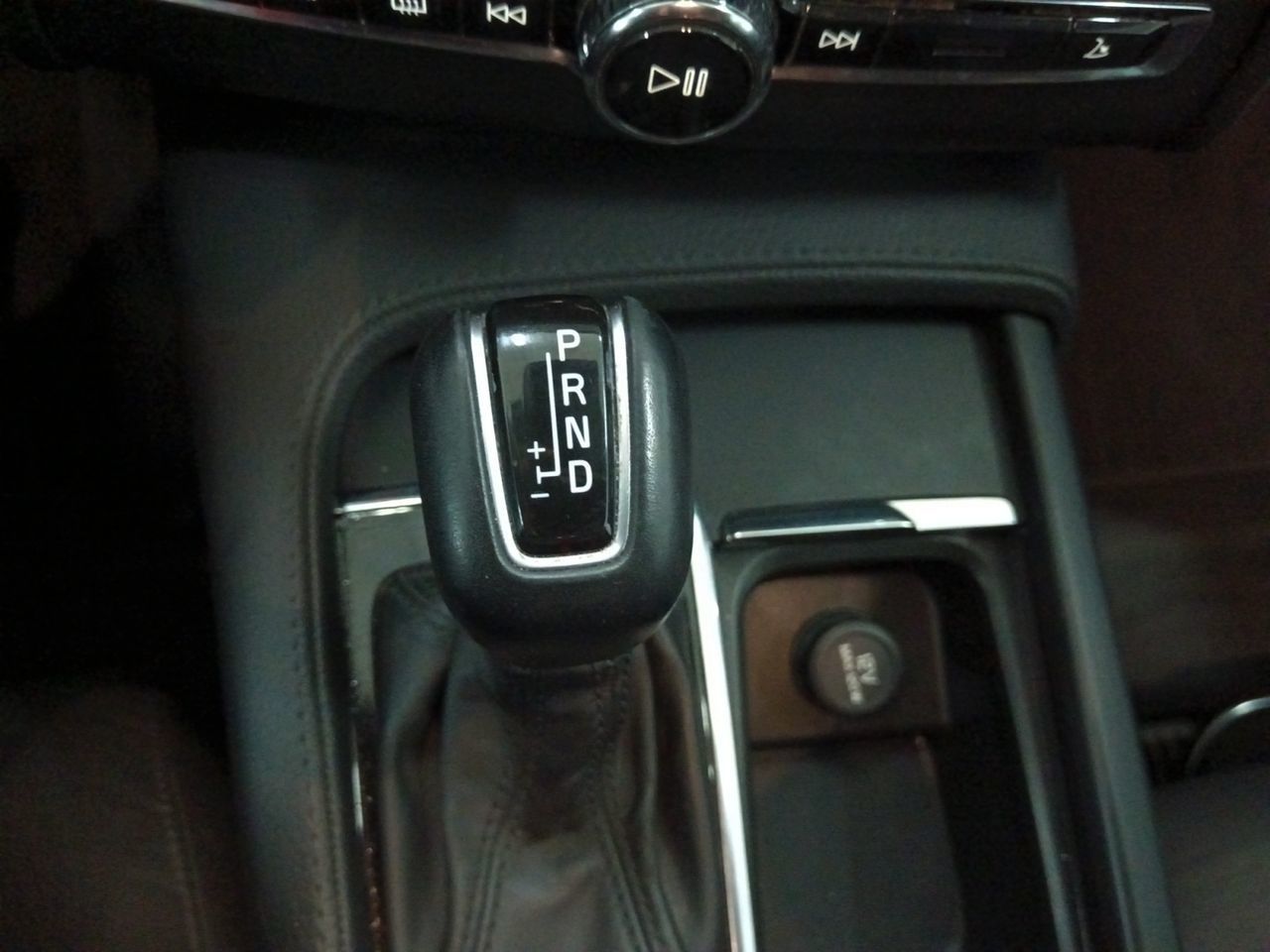 Volvo XC90 D4 Kinetic - foto 14
