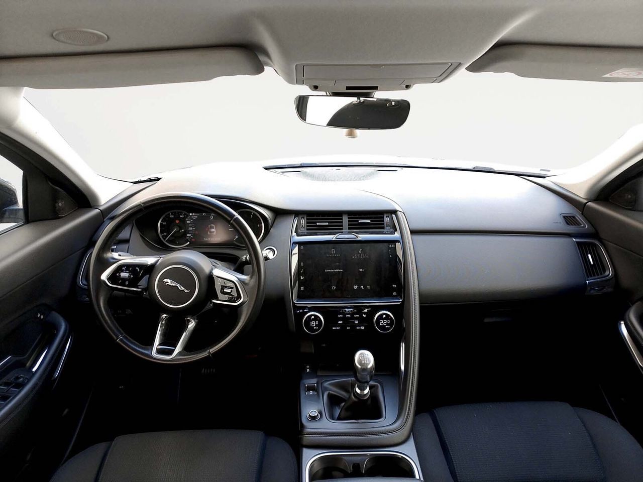 Jaguar E-Pace 2.0D Standard - foto 7