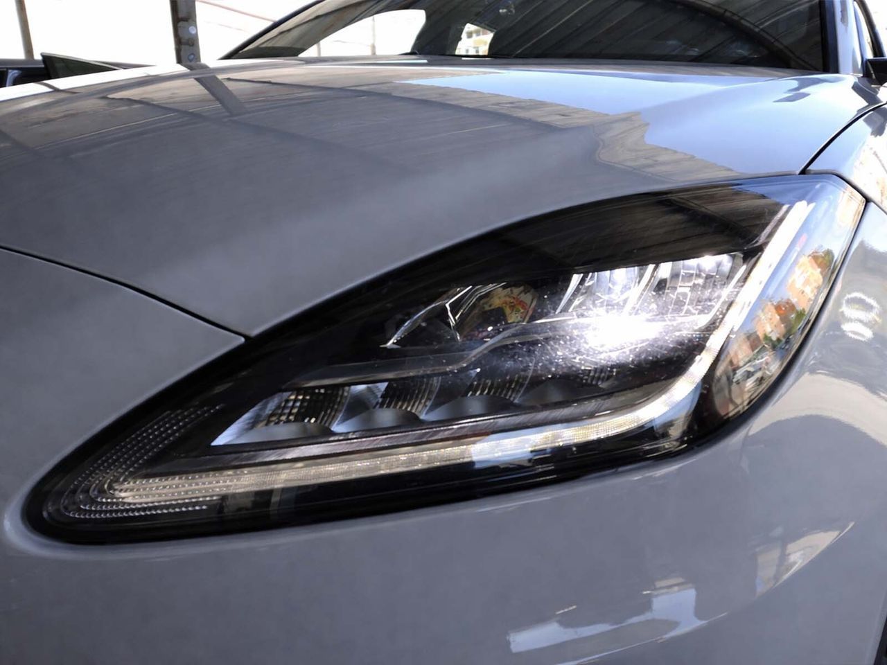 Jaguar E-Pace 2.0D Standard - foto 21