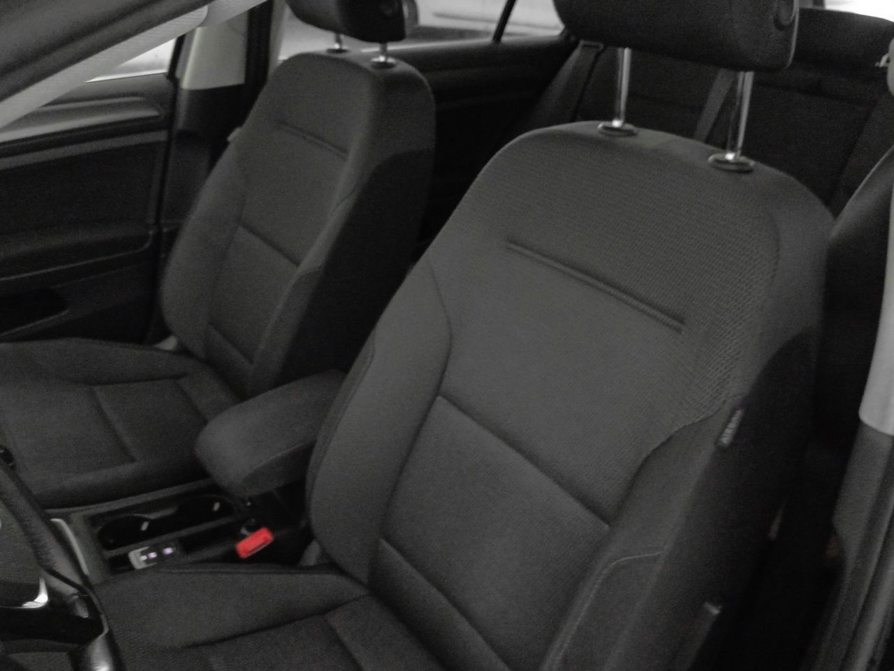 Volkswagen Golf Advance 1.6 TDI - foto 22