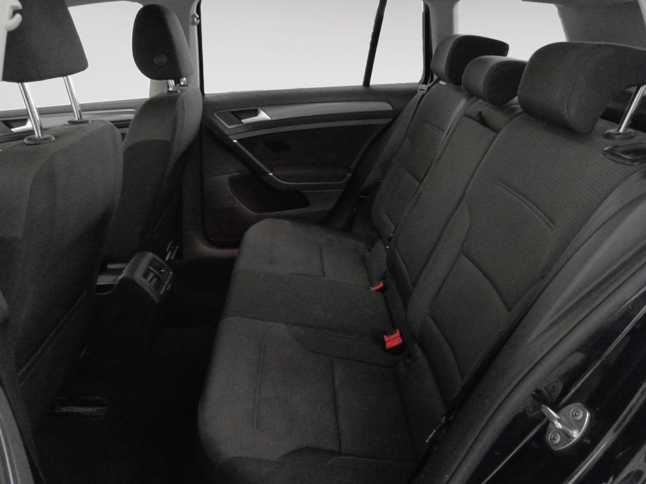 Volkswagen Golf Advance 1.6 TDI - foto 12