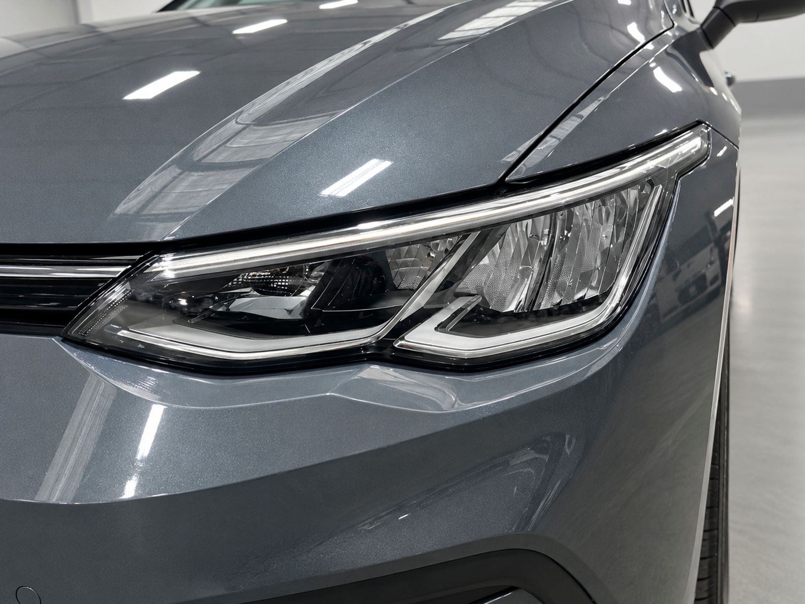Volkswagen Golf Life 1.0 TSI - foto 21