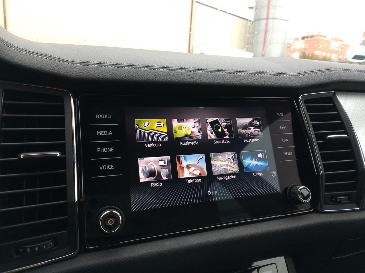 Škoda Kodiaq 1.5 TSI Ambition 4x2 DSG - foto 15