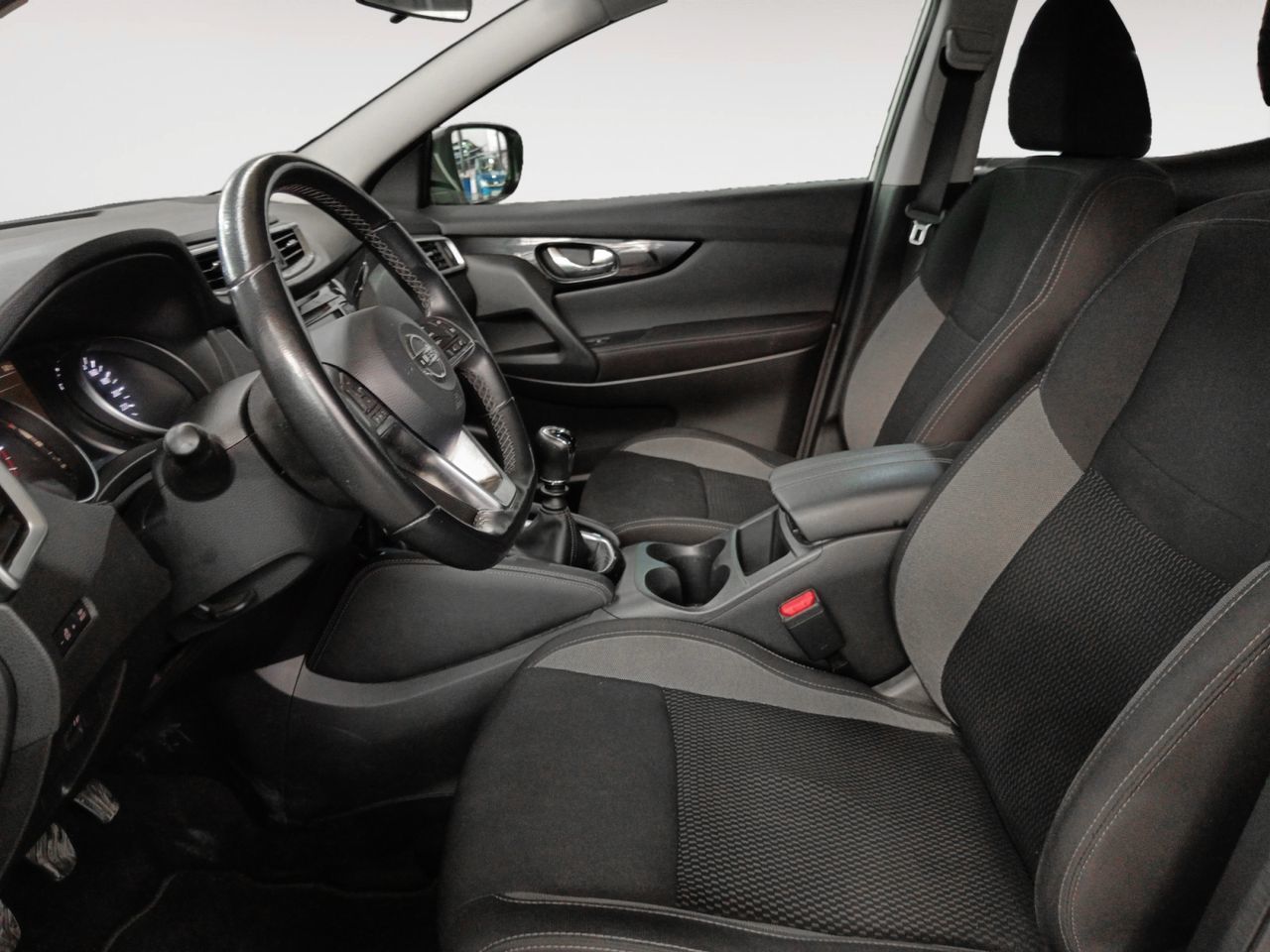 Nissan Qashqai dCi 115 Acenta - foto 9