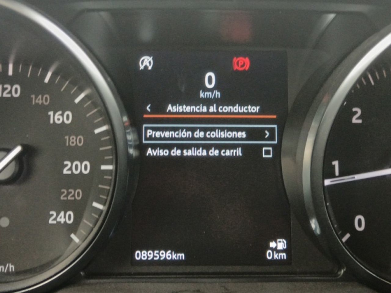 Land Rover Range Rover Evoque 2.0L TD4 SE Dynamic 4x4 - foto 14