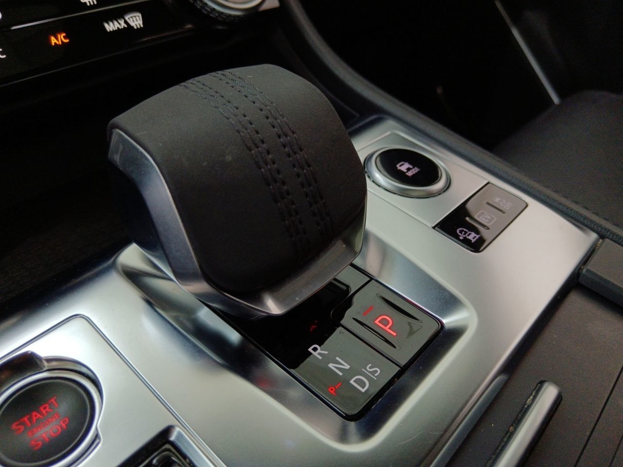 Jaguar F-Pace 2.0 I4 PHEV Standard S AWD - foto 14