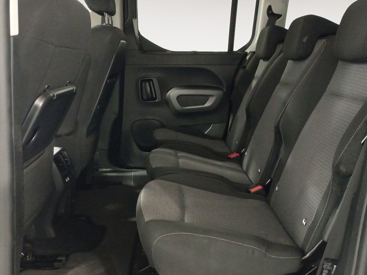 Toyota Proace City 1.5D Family Active L1 - foto 9
