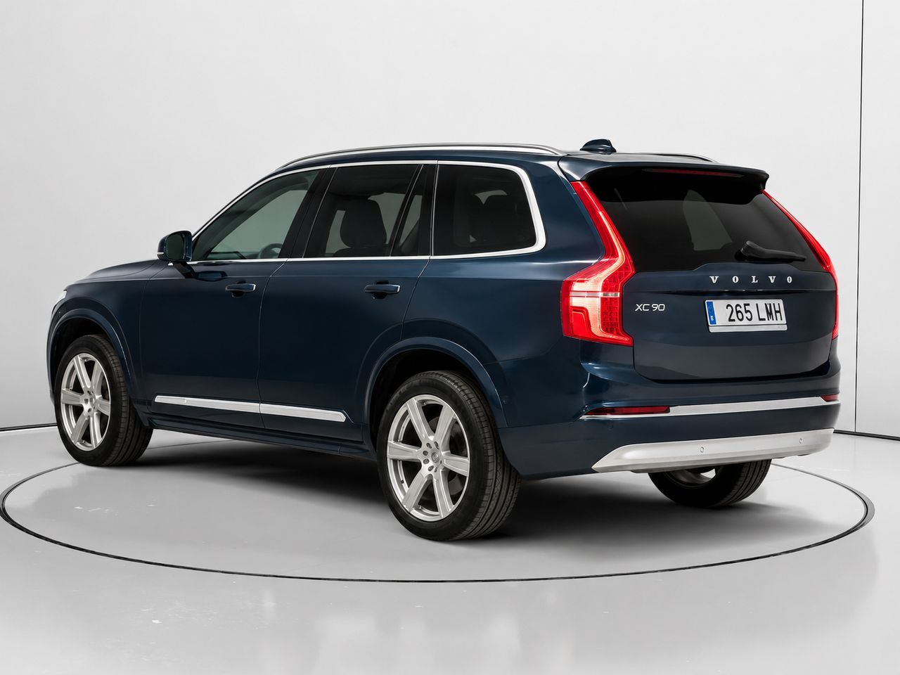 Volvo XC90 T8 Core Recharge AWD - foto 5