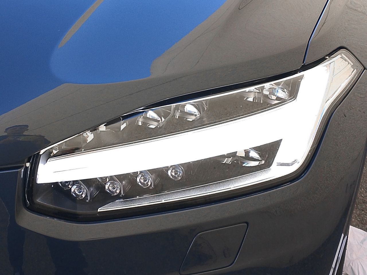 Volvo XC90 T8 Core Recharge AWD - foto 25