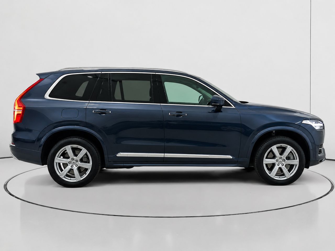 Volvo XC90 T8 Core Recharge AWD - foto 2