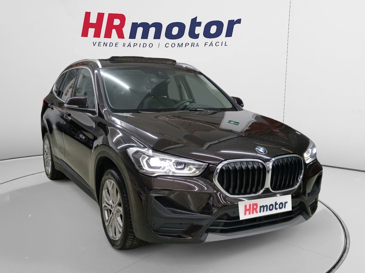 BMW X1 sDrive16d Business - foto 1