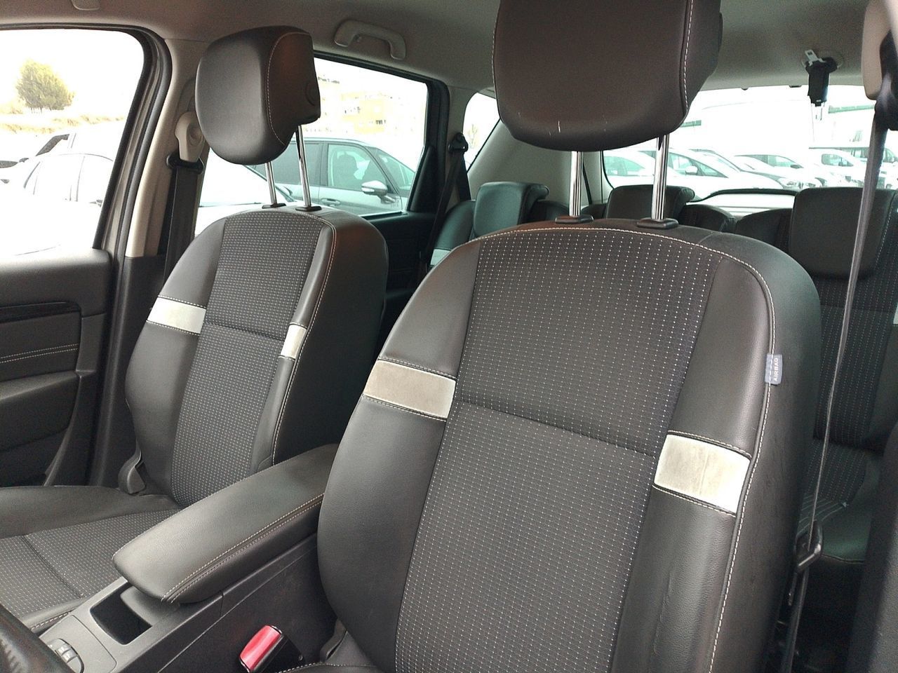 Renault Scénic Zen TCe - foto 19