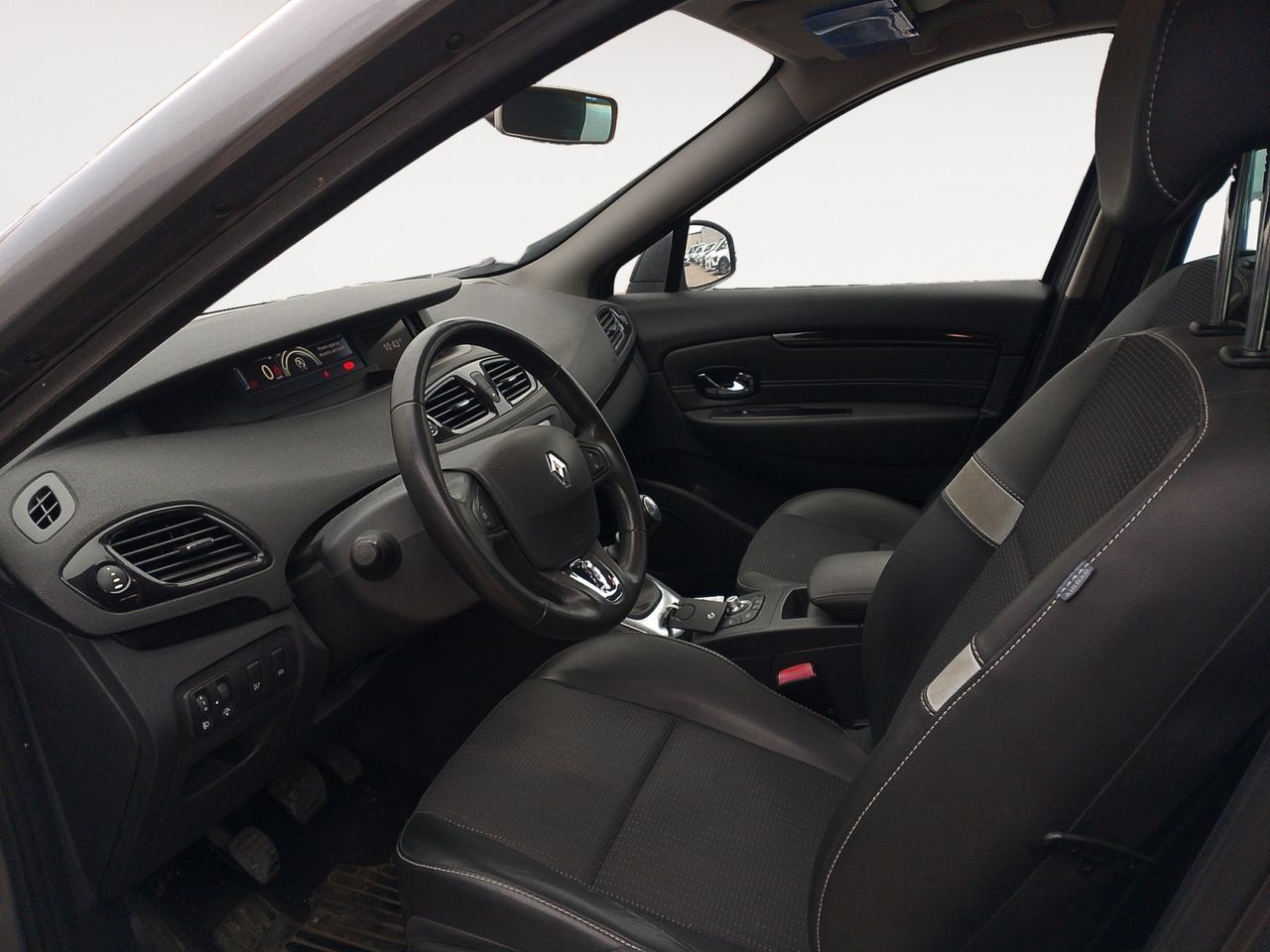 Renault Scénic Zen TCe - foto 9