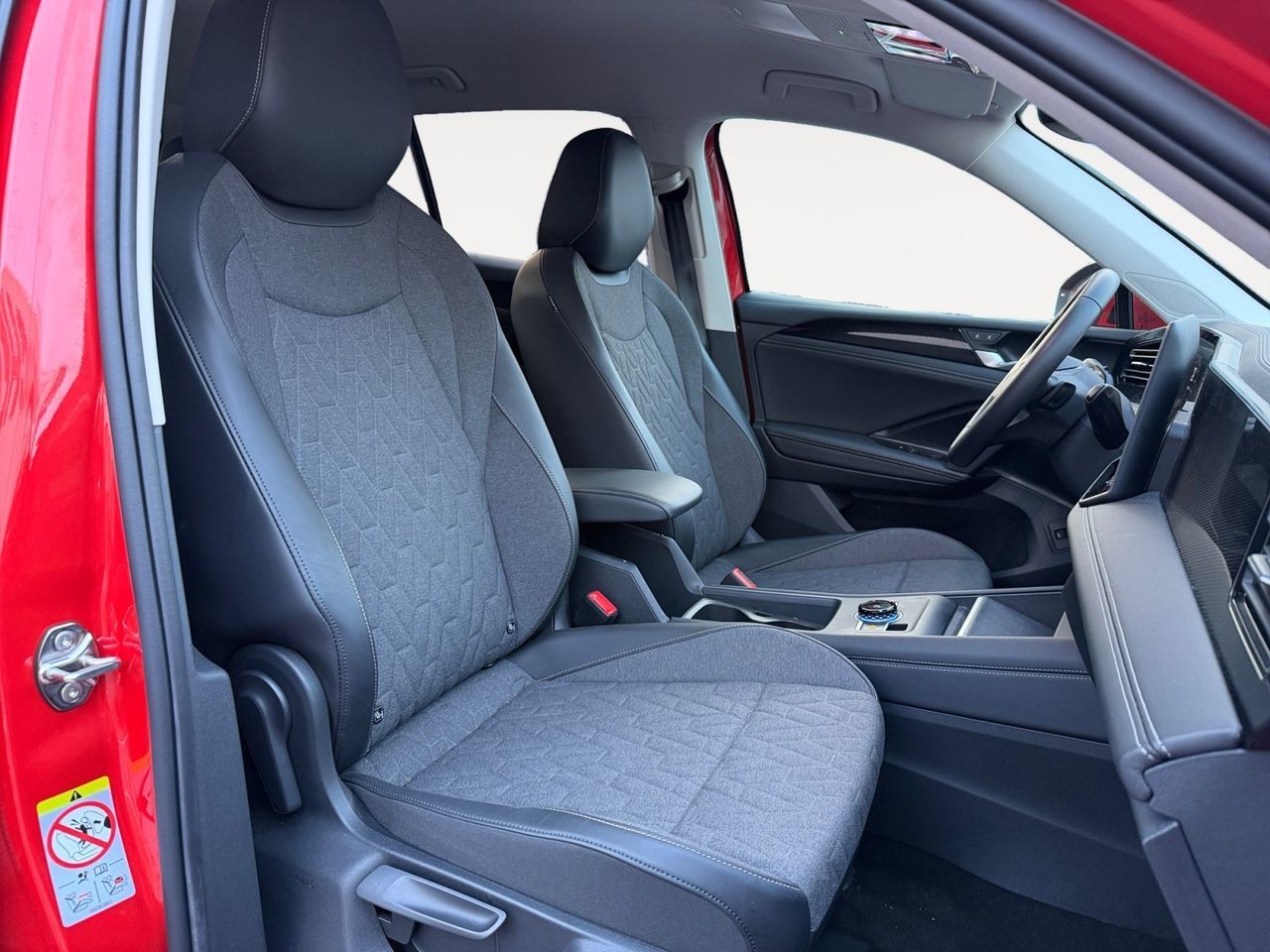 Volkswagen Tiguan Life 1.5 eTSI DSG - foto 10