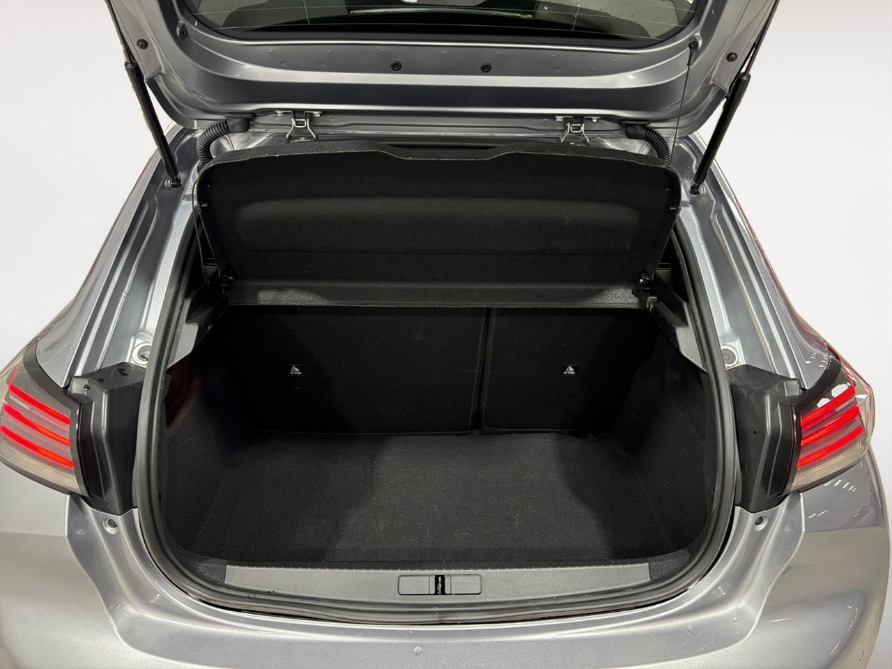 Peugeot 208 PureTech 100 Allure - foto 11