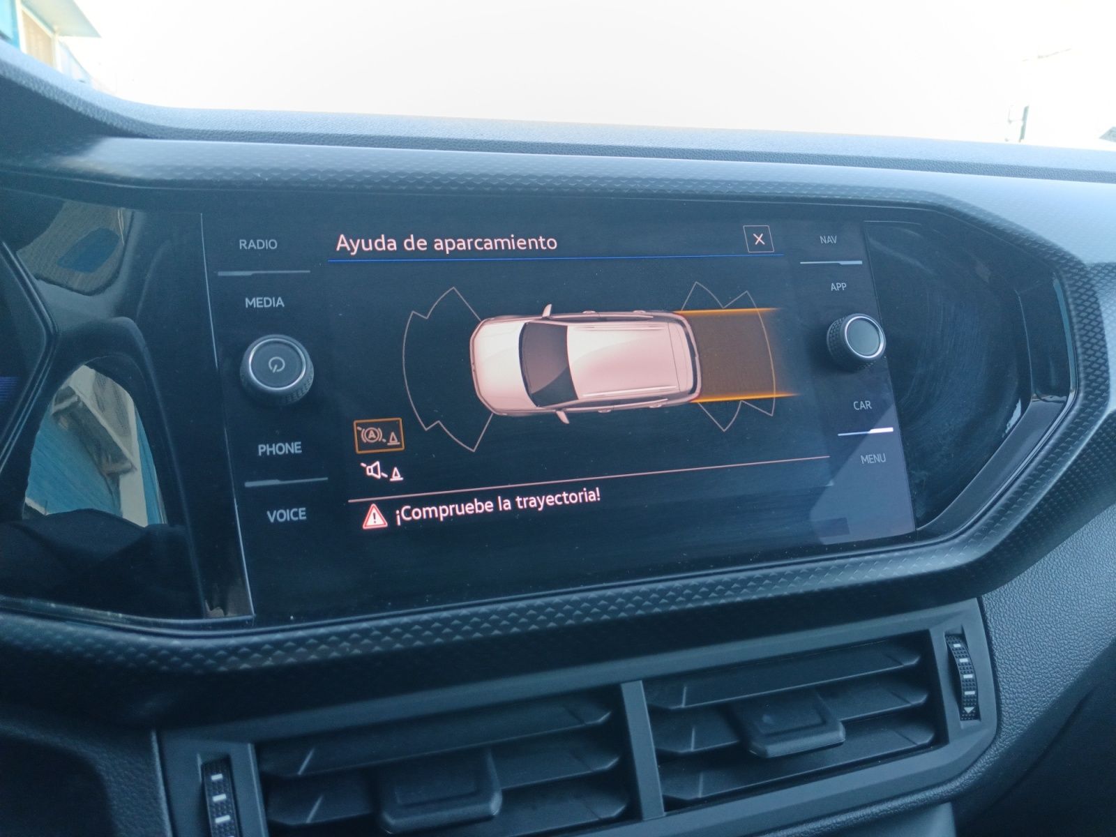Volkswagen T-Cross Advance 1.0 TSI - foto 15
