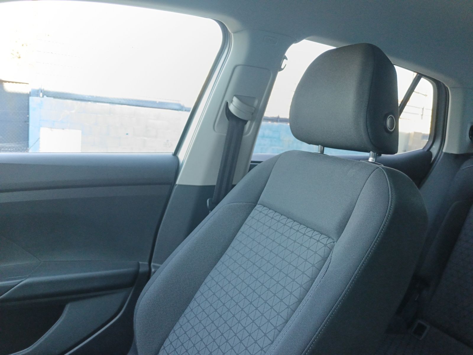 Volkswagen T-Cross Advance 1.0 TSI - foto 17