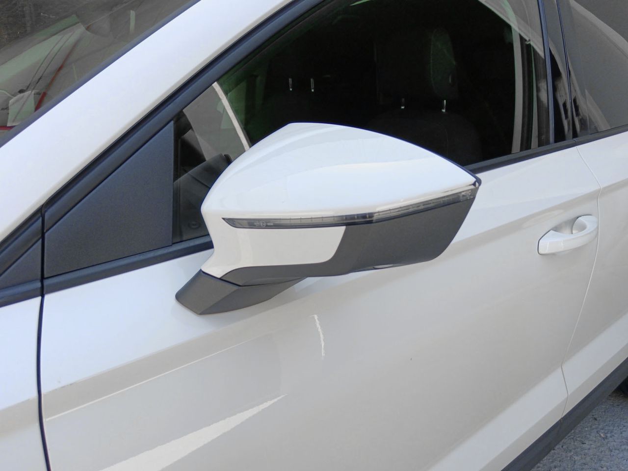 SEAT Ateca 1.6 TDI Ecomotive Style Plus - foto 24