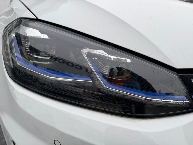 Volkswagen Golf ePower - foto 22