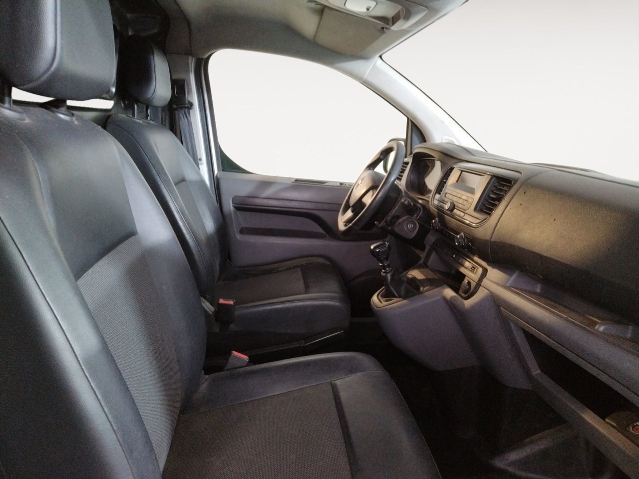 Opel Vivaro Furgon 1.5 Diesel S Standart Express - foto 9