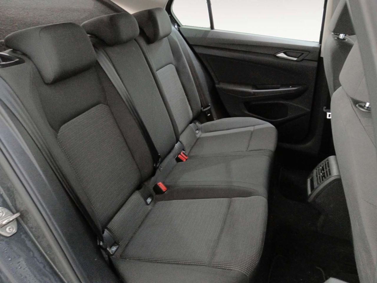 Volkswagen Golf 2.0 TDI - foto 9