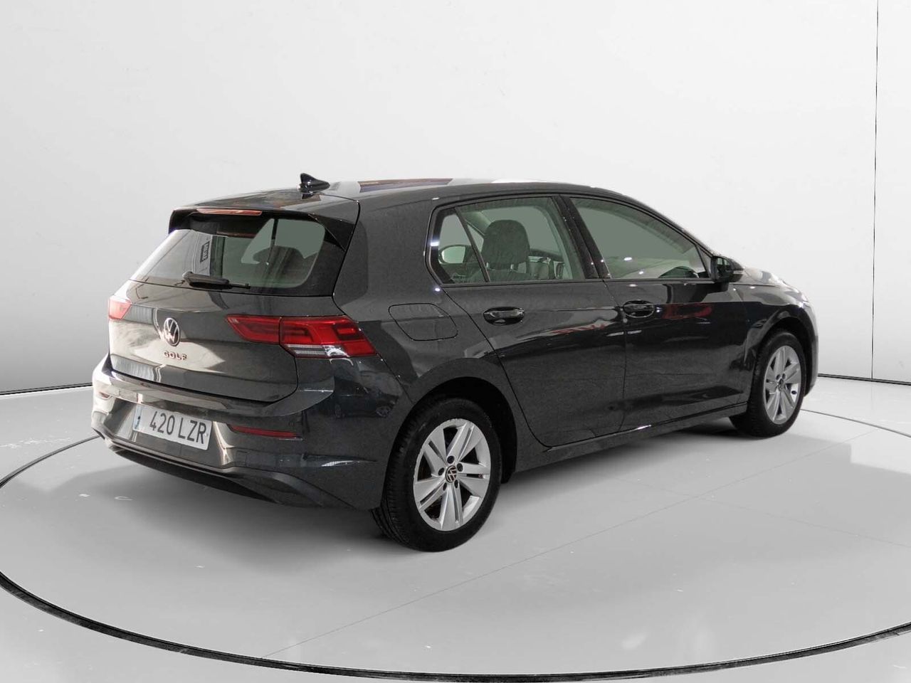 Volkswagen Golf 2.0 TDI - foto 2