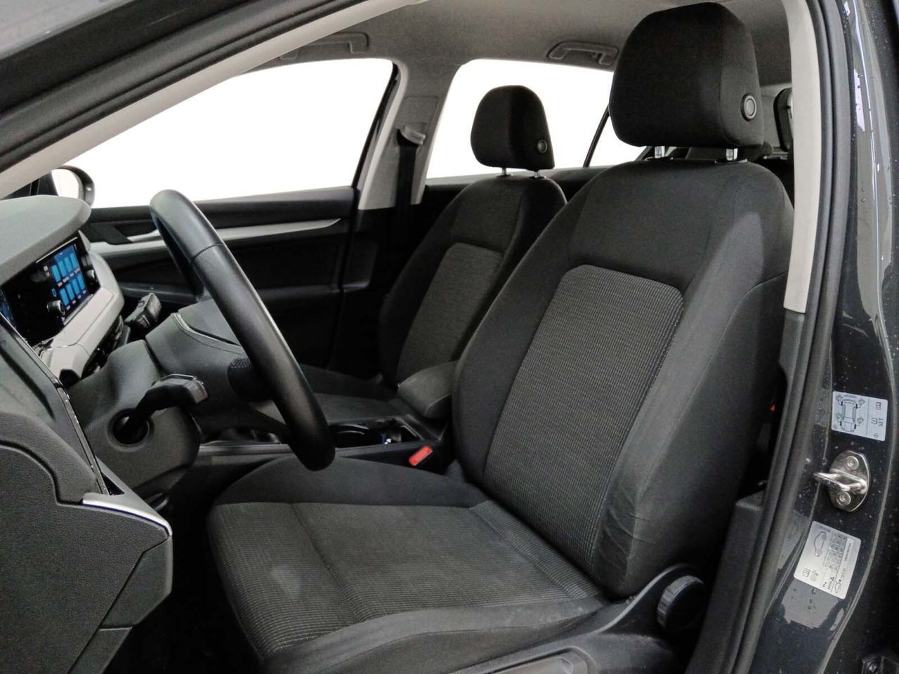 Volkswagen Golf 2.0 TDI - foto 8